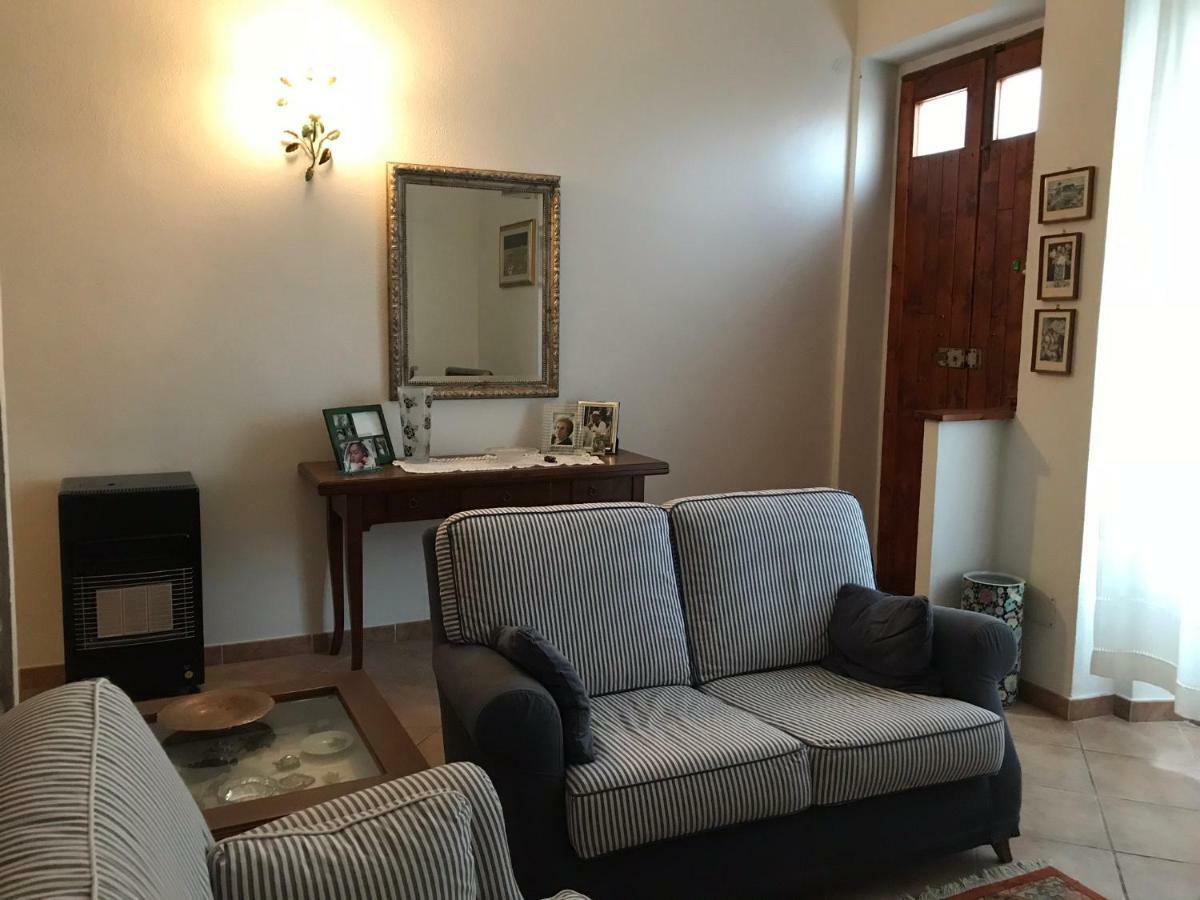 Sardegna Vicino Ad Olbia "La Casa Nel Vicolo" Villa Berchidda Eksteriør billede