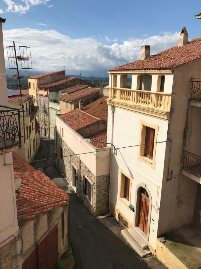 Sardegna Vicino Ad Olbia "La Casa Nel Vicolo" Villa Berchidda Eksteriør billede